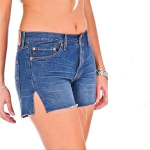 Levi's 501 Jean Shorts Side Slit Raw Hem Size 30